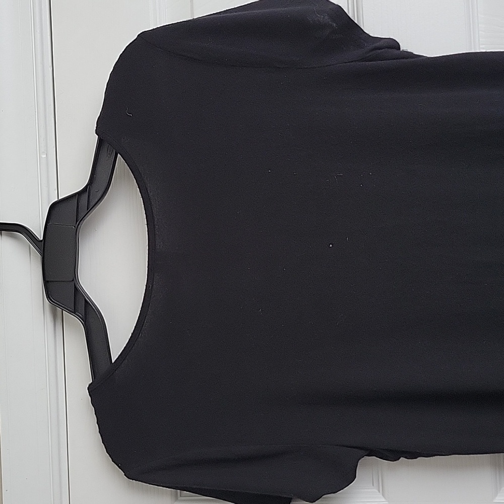 Belah & Codey Women's Top - Picture 8 of 11